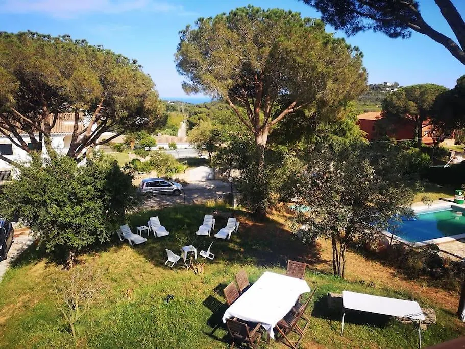Holiday home Casa Bioclimatica Y Ecologica De Madera. Villa Calonge  Spain