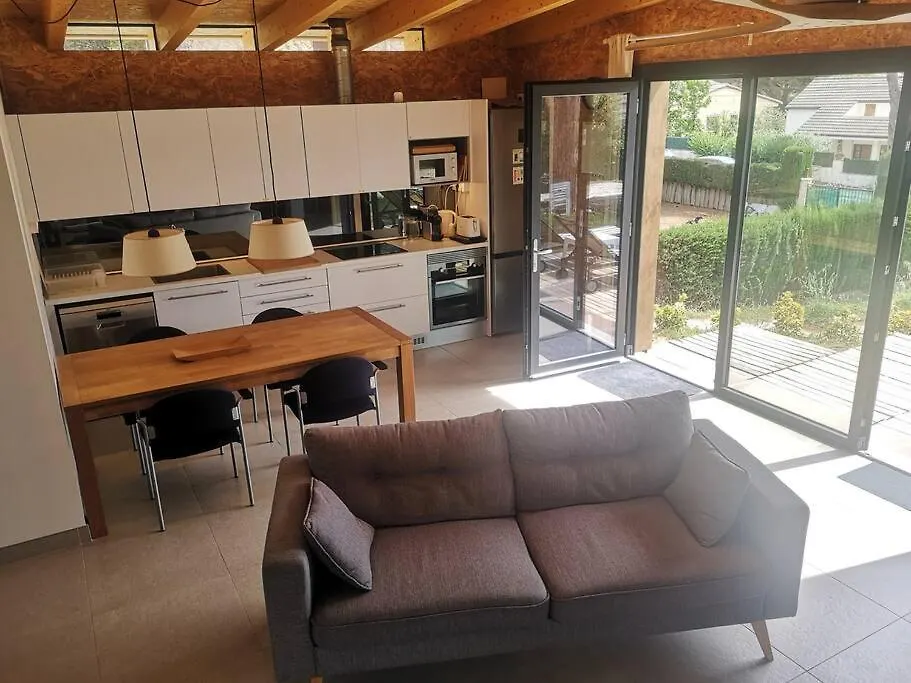 Casa Bioclimatica Y Ecologica De Madera. Villa Calonge  Spain