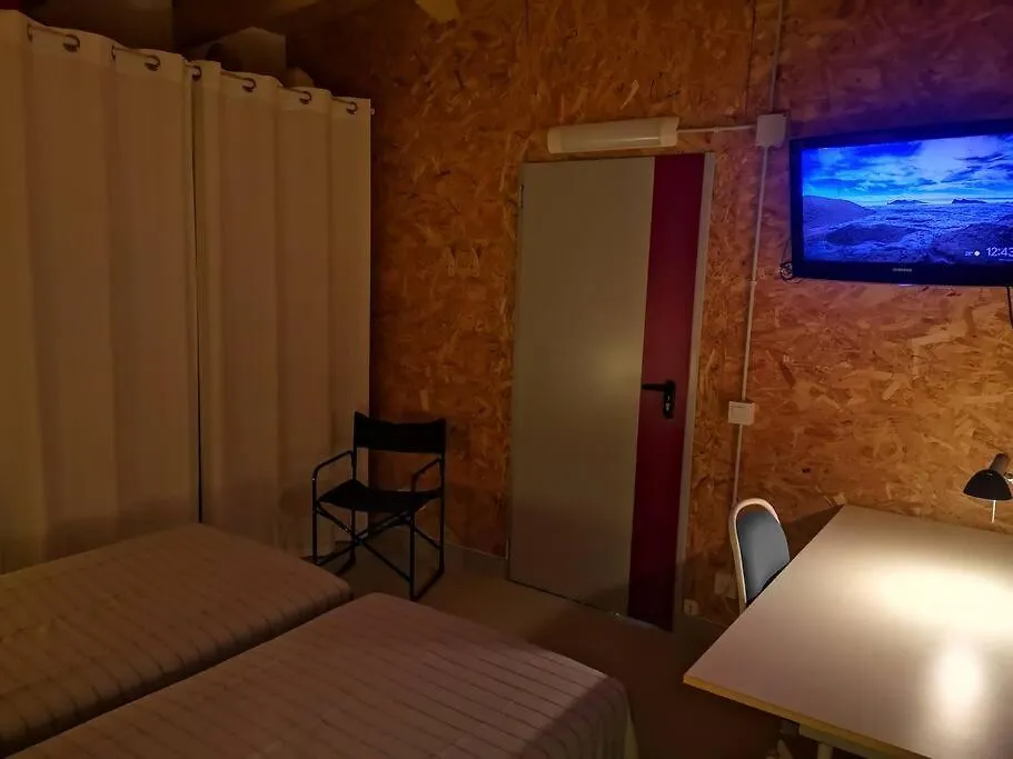 Casa Bioclimatica Y Ecologica De Madera. Villa Calonge  0*, Calonge (Catalonia)